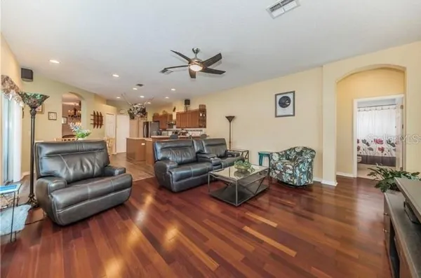 $2,950 | 2647 Wood Pointe Drive, Holiday, FL 34691