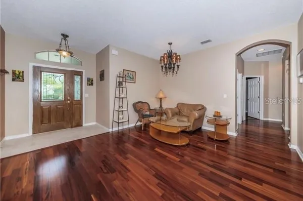 $2,950 | 2647 Wood Pointe Drive, Holiday, FL 34691