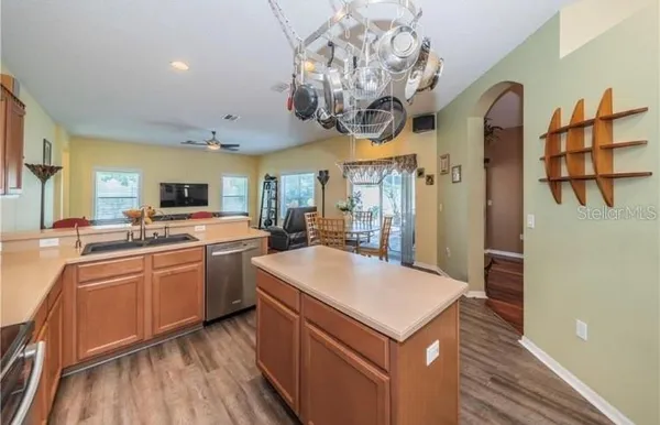 $2,950 | 2647 Wood Pointe Drive, Holiday, FL 34691