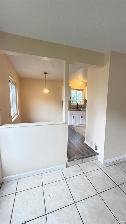 7052 Toepfer Road Warren, MI 48091 - Photo 7 of 34