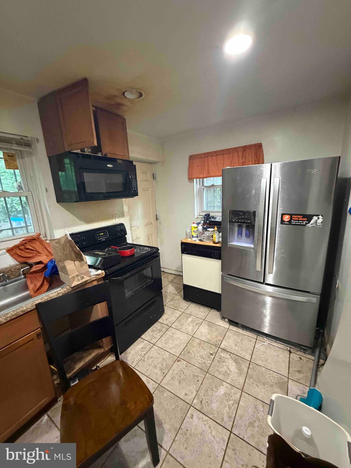 4226 Livingston Road Southeast Washington, DC 20032 - Photo 3 of 16 Kitchen