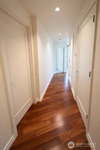 $3,250 | 10700 Northeast 4th Street, Unit 1210, Bellevue, WA 98004