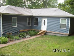 7167 Pike Road St. Marys, WV 26170 - Photo 3 of 17
