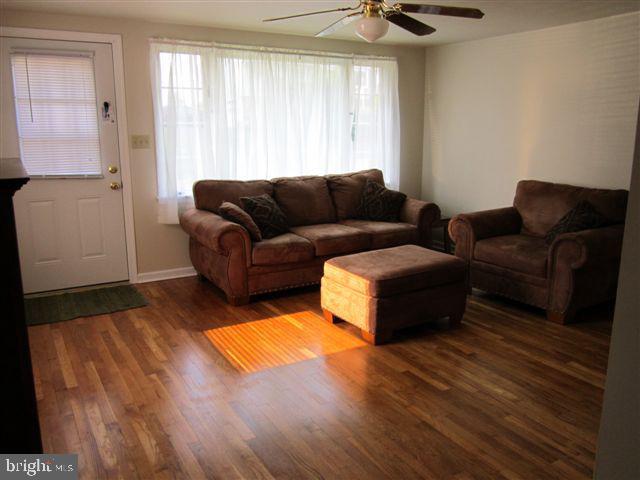 702 Lincoln Road Lititz, PA 17543 - Photo 2 of 12