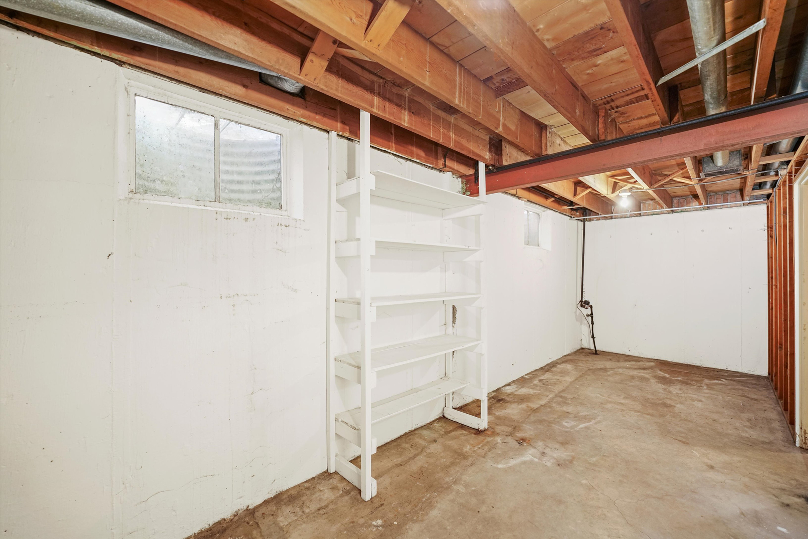 1725 North Happ Road Northbrook, IL 60062 - Photo 25 of 33 a view of an empty room