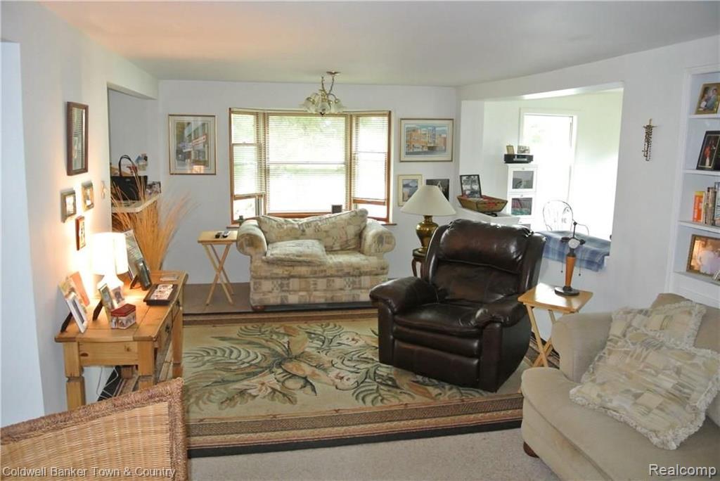 10237 Carmer Road Fenton, MI 48430 - Photo 18 of 27