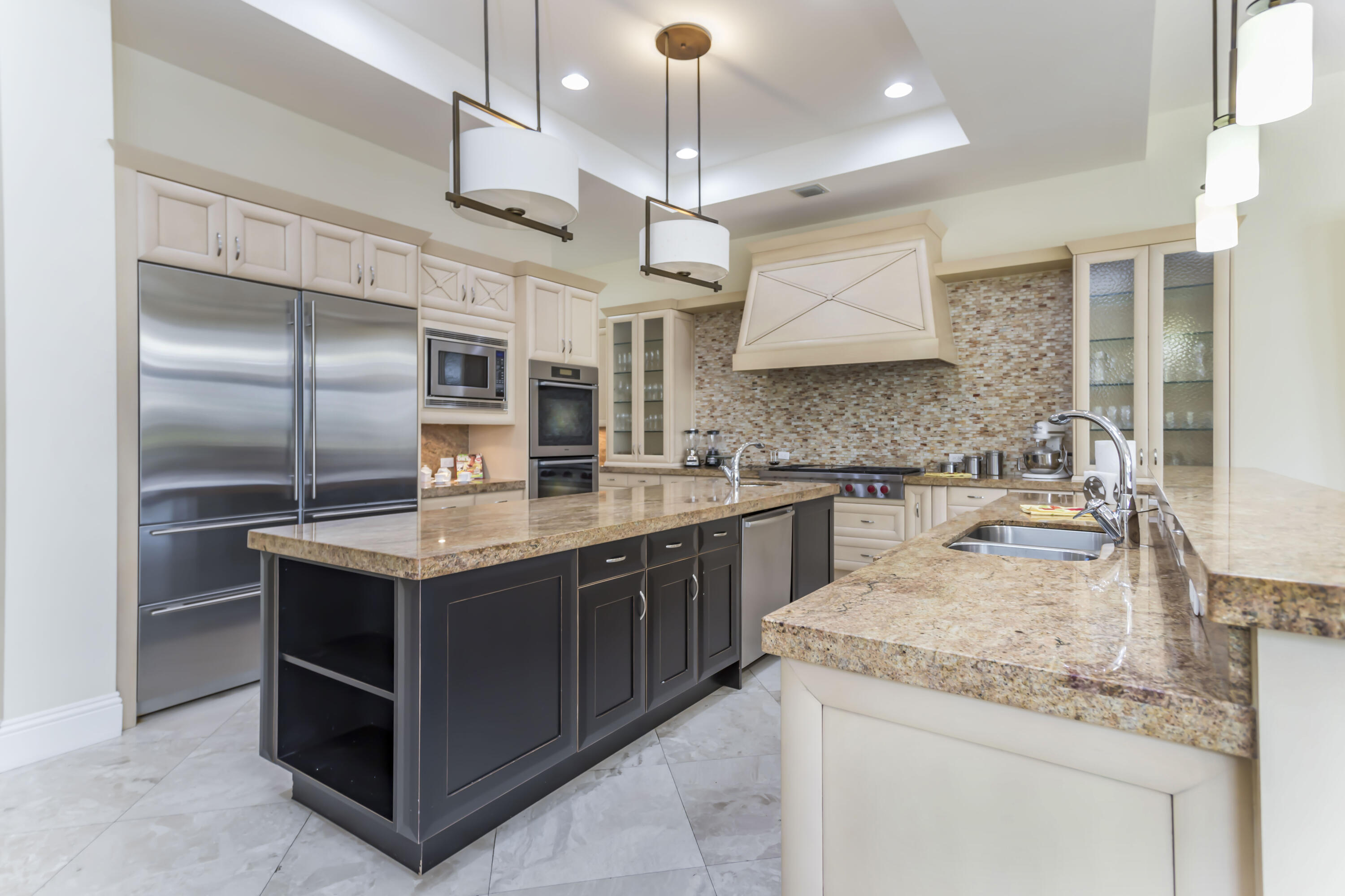 17704 Besito Way Boca Raton, FL 33496 - Photo 32 of 93 51