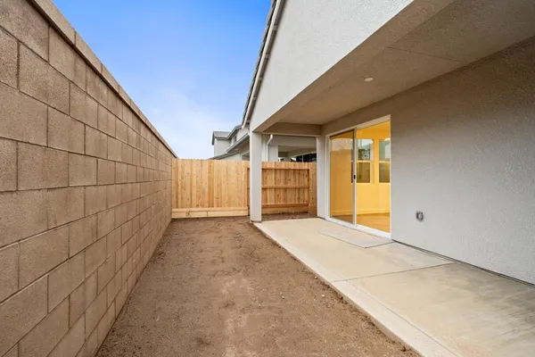 a view of a garage