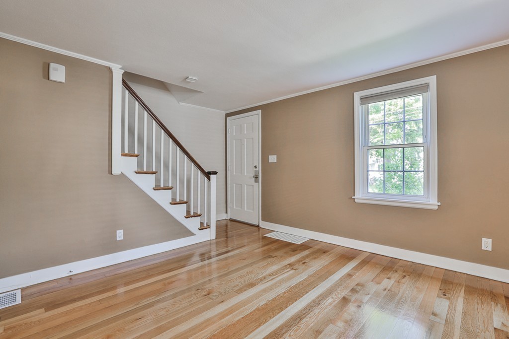 31 Jefferson Road, Unit 31 Wakefield, MA 01880 - Photo 2 of 20 Gallery Image 2