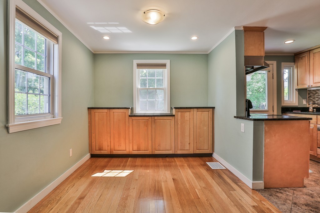 31 Jefferson Road, Unit 31 Wakefield, MA 01880 - Photo 7 of 20 Gallery Image 7