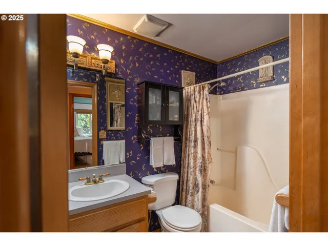 $519,000 | 1108 Hadley Road, Newberg, OR 97132