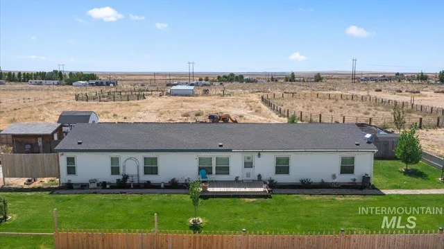 $489,900 | 10289 West Desert Duck Avenue, Mountain Home, ID 83647