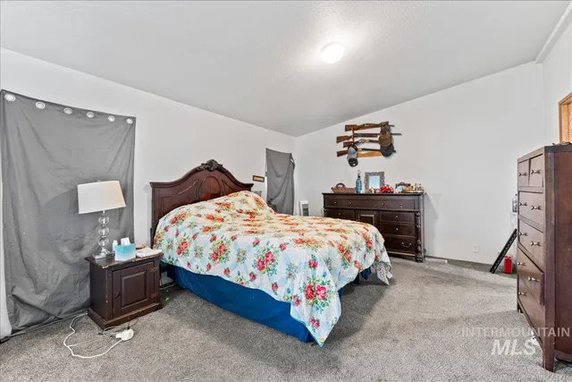 $489,900 | 10289 West Desert Duck Avenue, Mountain Home, ID 83647