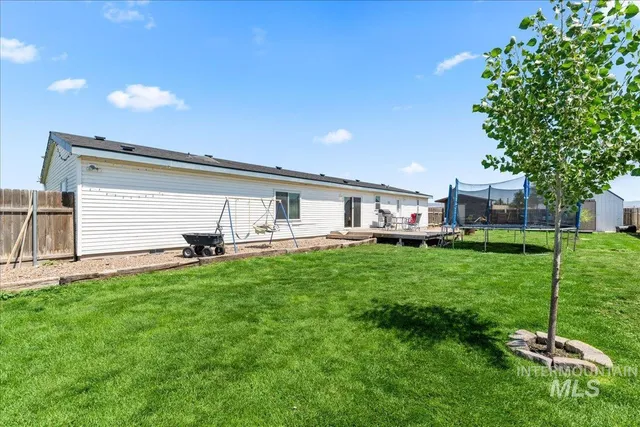 $489,900 | 10289 West Desert Duck Avenue, Mountain Home, ID 83647