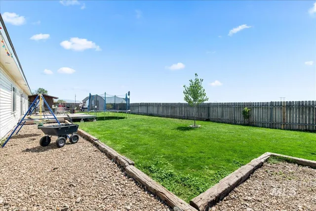 $489,900 | 10289 West Desert Duck Avenue, Mountain Home, ID 83647