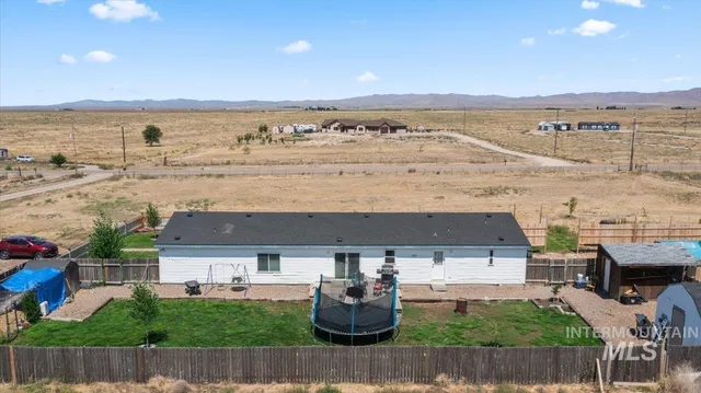 $489,900 | 10289 West Desert Duck Avenue, Mountain Home, ID 83647