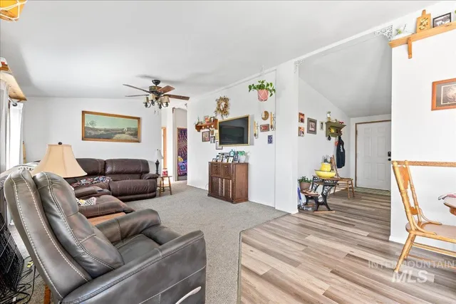 $489,900 | 10289 West Desert Duck Avenue, Mountain Home, ID 83647