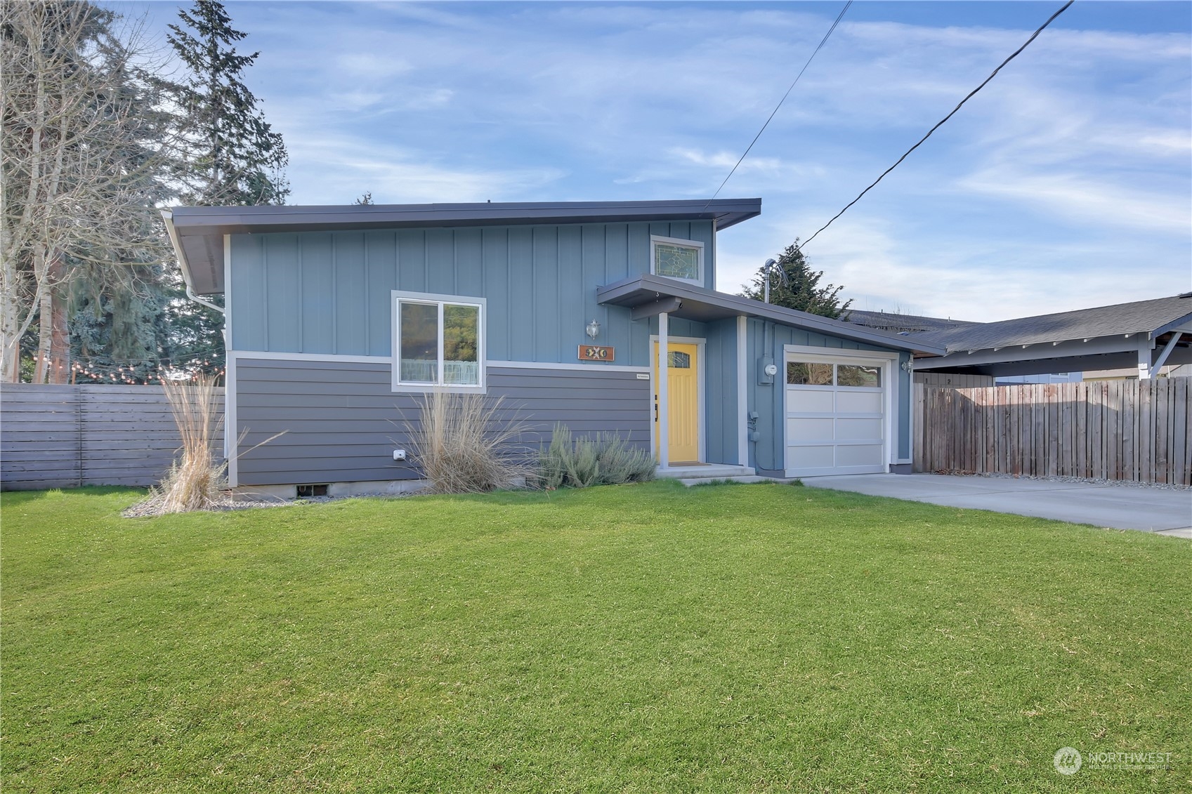 5210 Parker Road East Sumner, WA 98390 - Photo 2 of 25 a view of a house with a yard
