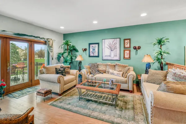 $525,000 | 2709 30th Avenue South, Fargo, ND 58103