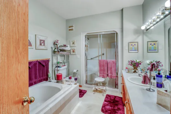 $525,000 | 2709 30th Avenue South, Fargo, ND 58103