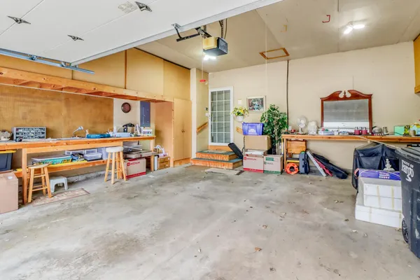 $525,000 | 2709 30th Avenue South, Fargo, ND 58103