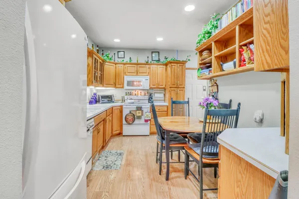 $525,000 | 2709 30th Avenue South, Fargo, ND 58103