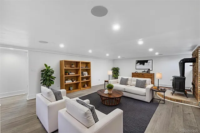 $925,000 | 301 South Poplar Street, Denver, CO 80224