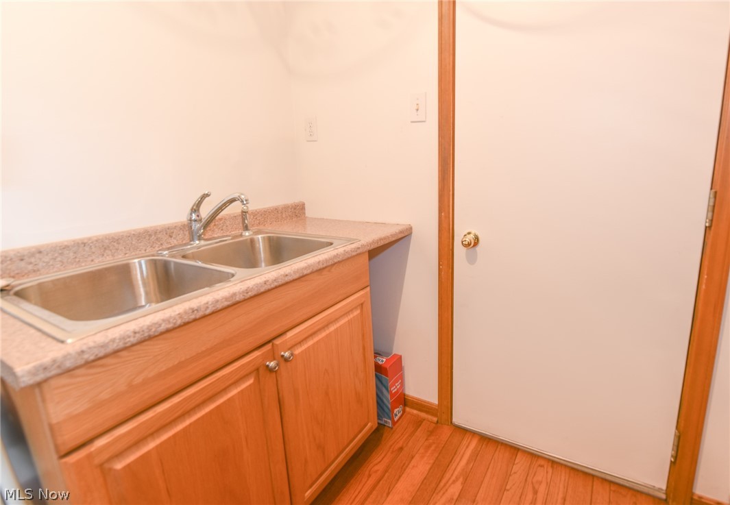 13625 Butternut Road Burton, OH 44021 - Photo 14 of 19