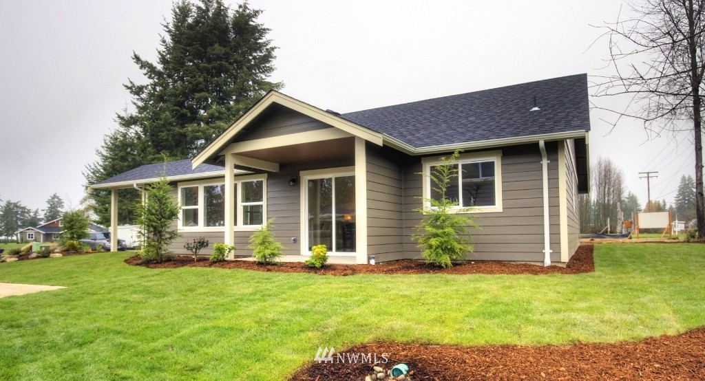 4585 Hall Road Blaine, WA 98230 - Photo 3 of 24