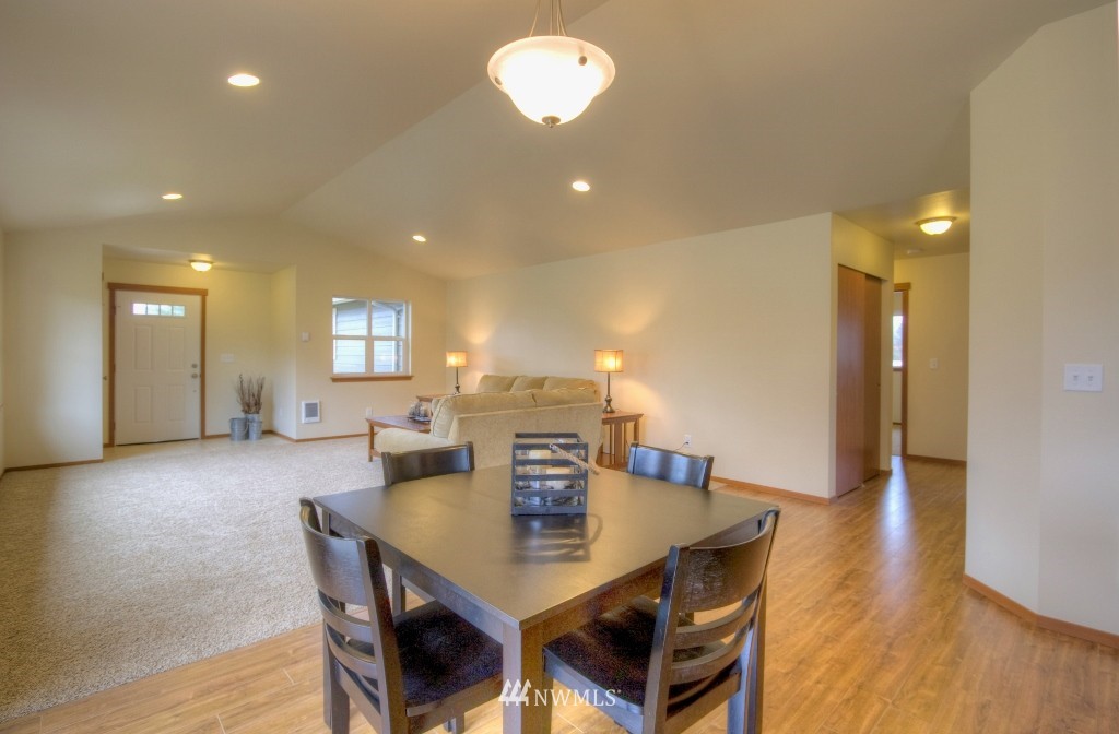 4585 Hall Road Blaine, WA 98230 - Photo 5 of 24