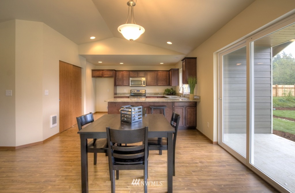 4585 Hall Road Blaine, WA 98230 - Photo 7 of 24
