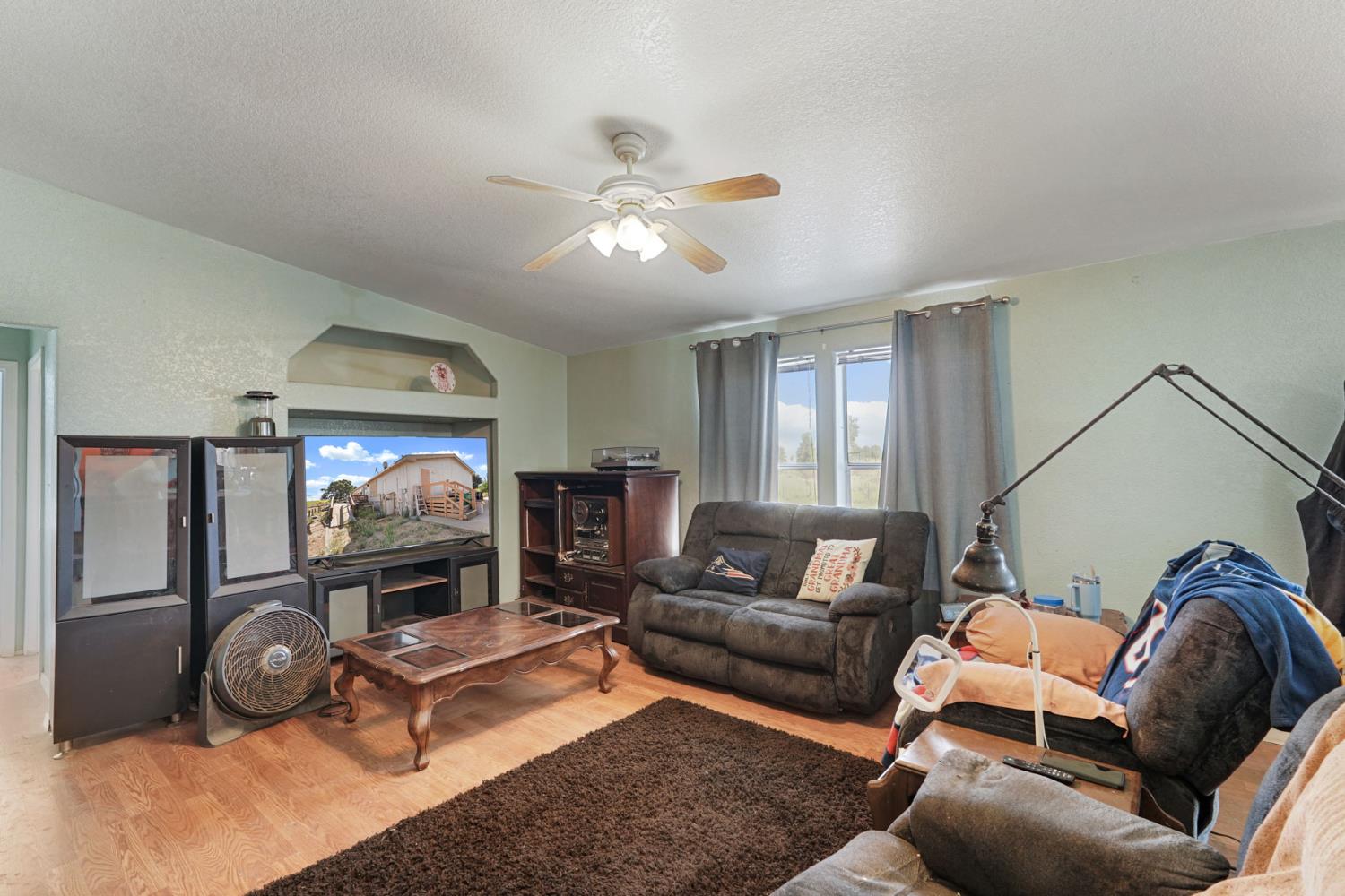 26001 Dustin Road Galt, CA 95632 - Photo 14 of 26 Gallery Image 14