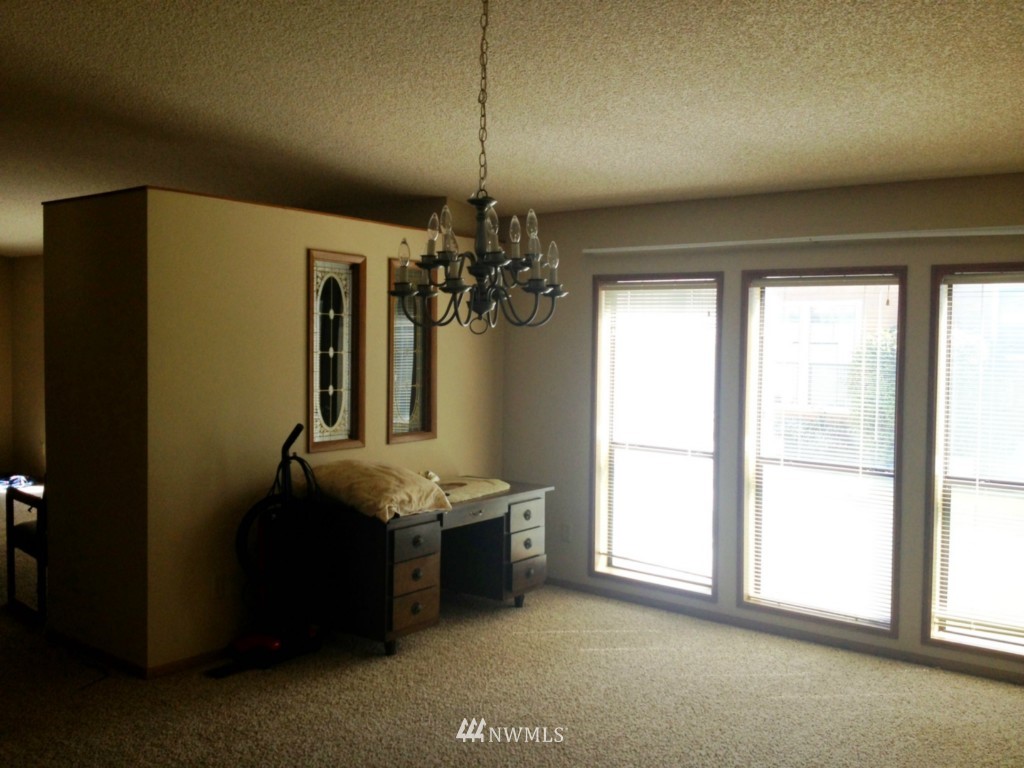 17 Rustemeyer Road, Unit 2 Aberdeen, WA 98520 - Photo 11 of 15 Gallery Image 11