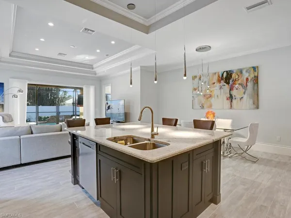 $16,000 | 840 98th Avenue North, Naples, FL 34108