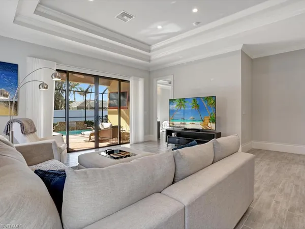 $16,000 | 840 98th Avenue North, Naples, FL 34108