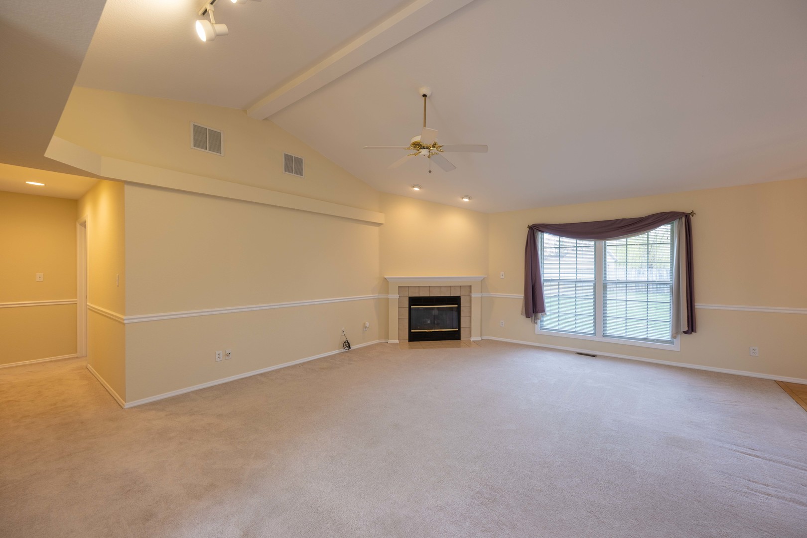 1515 Cobblefield Road Champaign, IL 61822 - Photo 3 of 26 Gallery Image 3