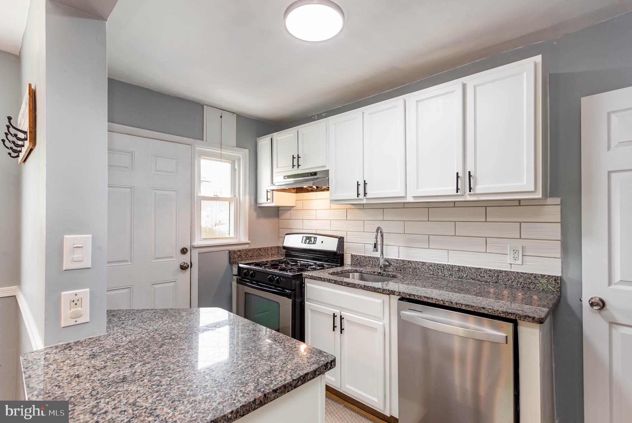 2054 Jasmine Road Dundalk, MD 21222 - Photo 16 of 40