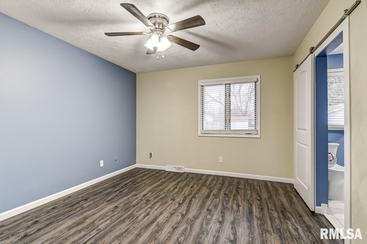 229 Hawkeye Way Springfield, IL 62707 - Photo 15 of 34