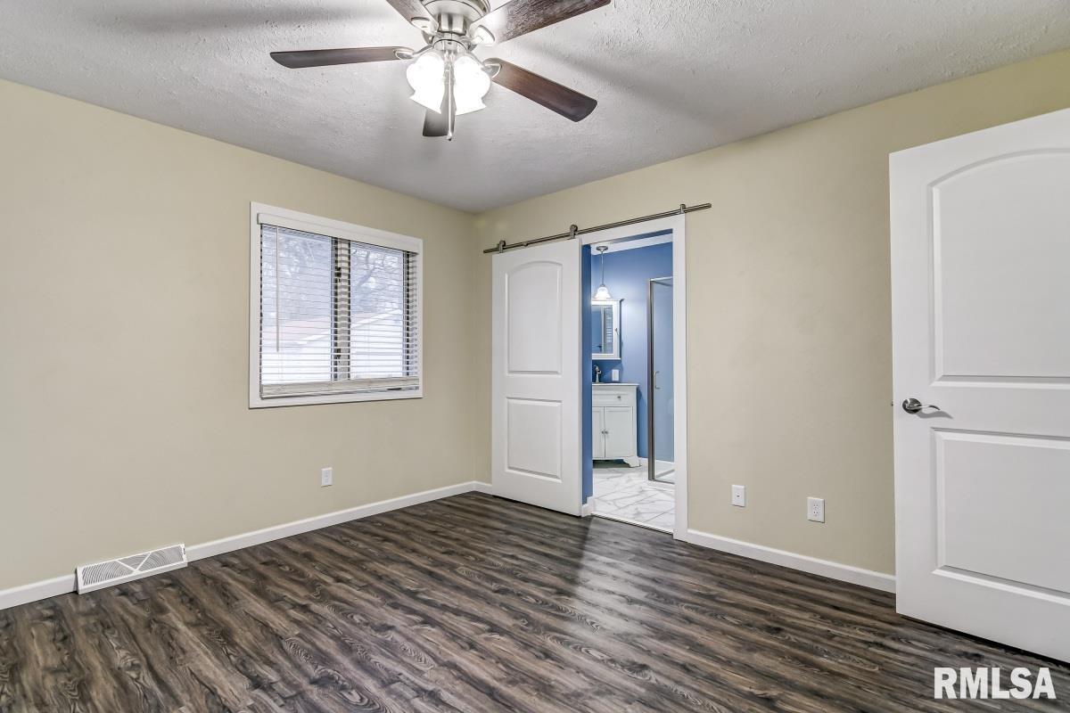 229 Hawkeye Way Springfield, IL 62707 - Photo 16 of 34