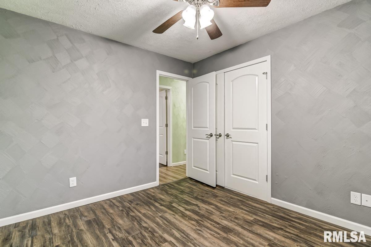 229 Hawkeye Way Springfield, IL 62707 - Photo 20 of 34