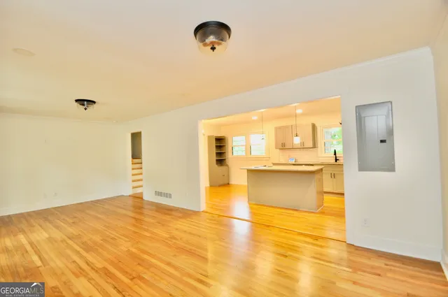 $450,000 | 225 Sherwood Drive, Athens, GA 30606