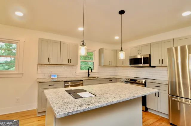 $450,000 | 225 Sherwood Drive, Athens, GA 30606