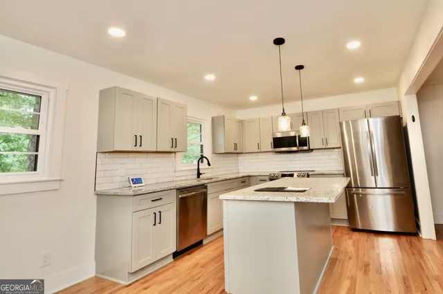 $450,000 | 225 Sherwood Drive, Athens, GA 30606