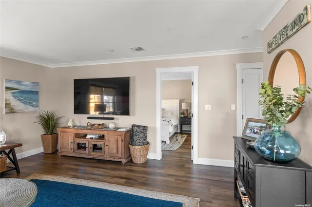 $14,000 | 181 Wilmot Road, Ocean Beach, NY 11770