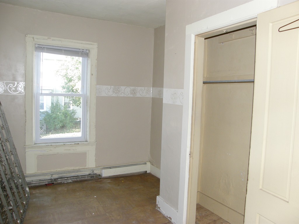 18 Whitcomb Street Webster, MA 01570 - Photo 10 of 10 Gallery Image 10