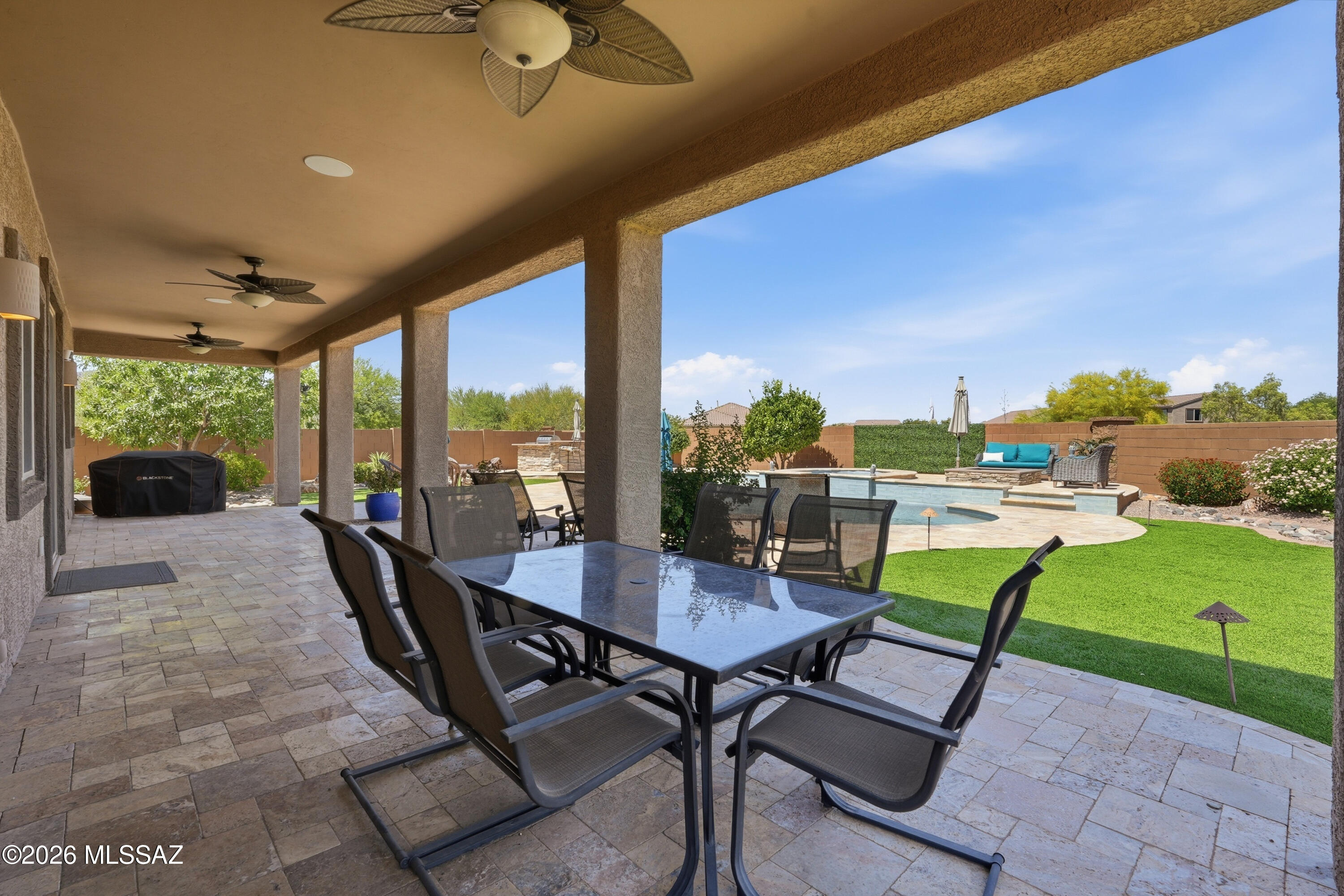 8910 West Irongate Road Marana, AZ 85653 - Photo 38 of 47 8910 (31)