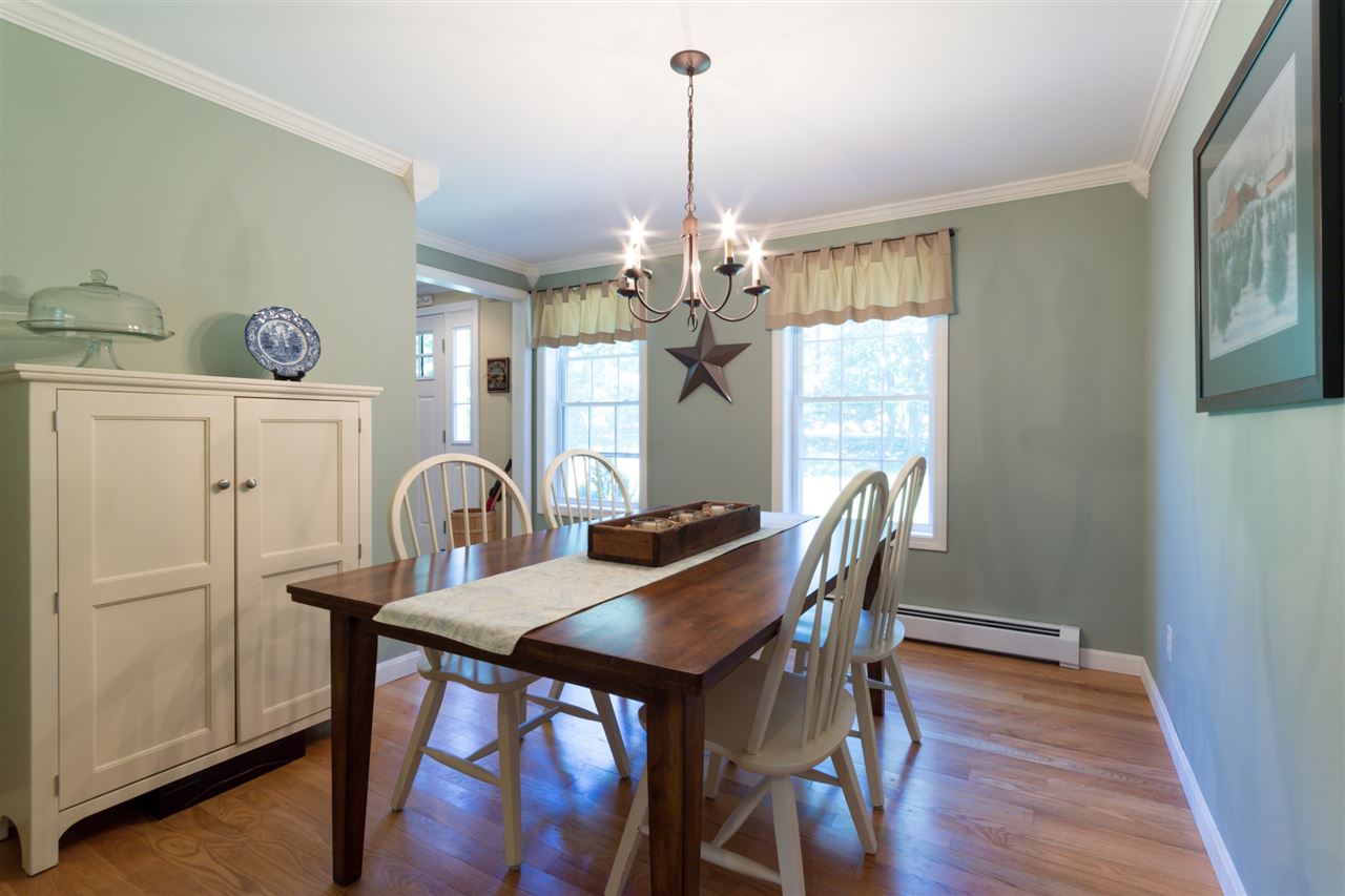 157 Ash Swamp Road Newmarket, NH 03857 - Photo 16 of 37