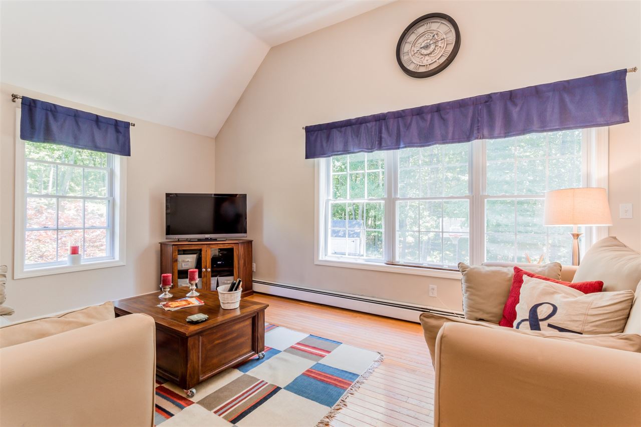 157 Ash Swamp Road Newmarket, NH 03857 - Photo 18 of 37