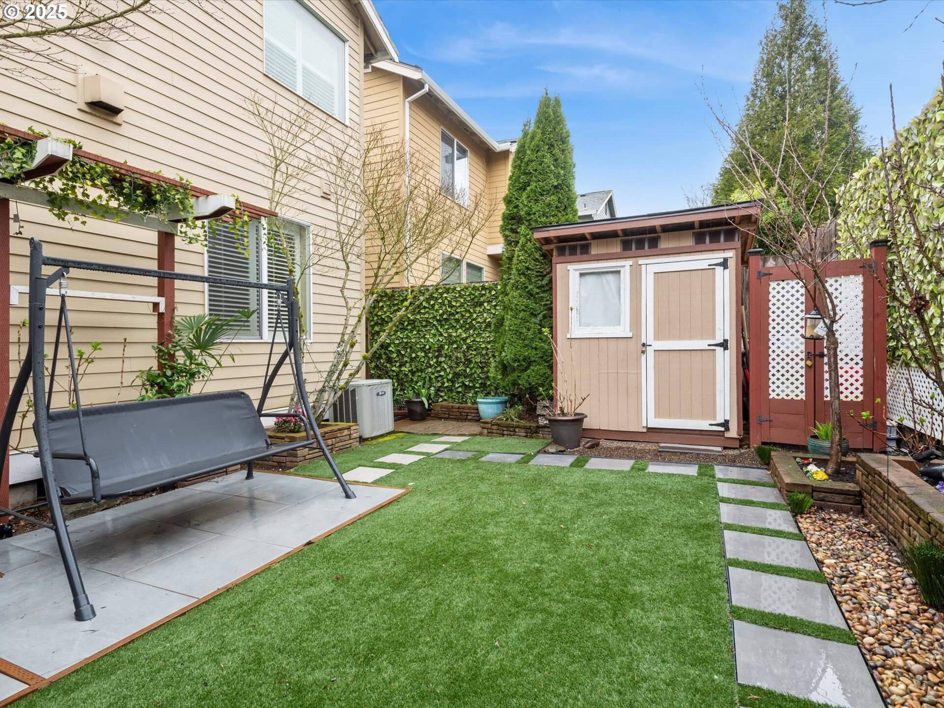 14775 Southwest Citrine Way Beaverton, OR 97007 - Photo 37 of 39 Gallery Image 37