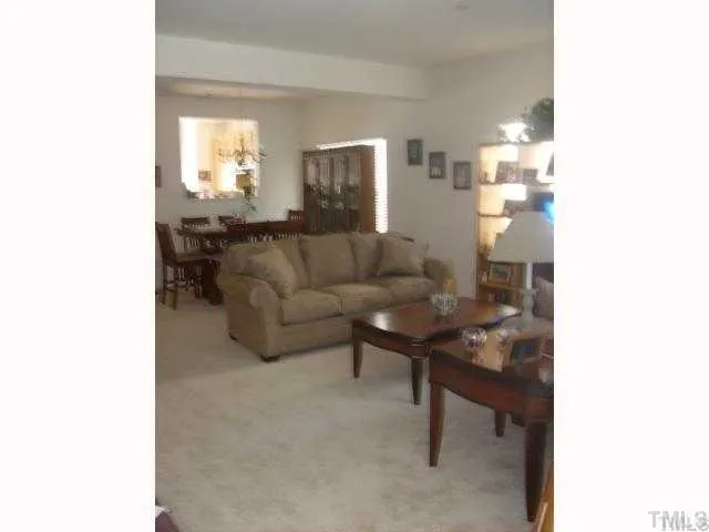 $1,595 | 146 Forthview Way, Apex, NC 27502